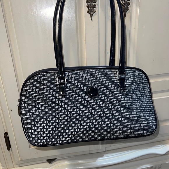 ELLE bag - Picture 2 of 2